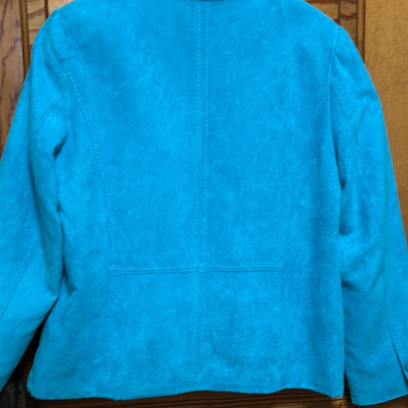 Studio Works Aqua Blue velour 2 button blazer lined with stitched detail size 16 - Picture 4 of 9